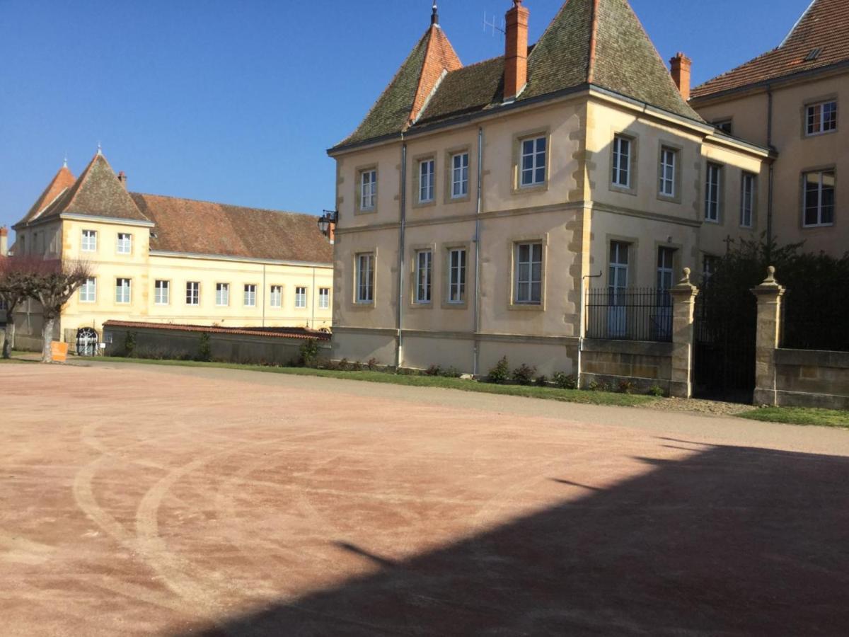 Gite De Belle Vue Semur-en-Brionnais المظهر الخارجي الصورة